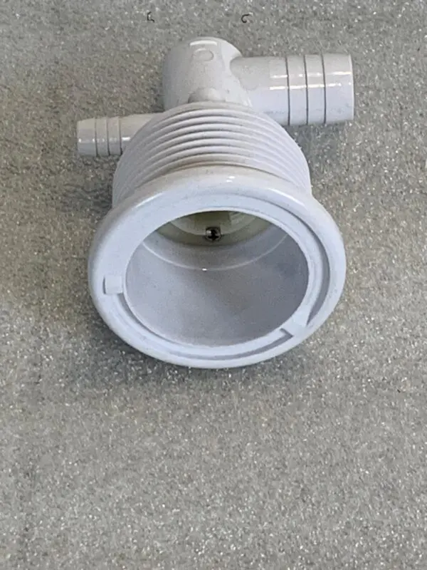 A white pipe with two different types of pipes.
